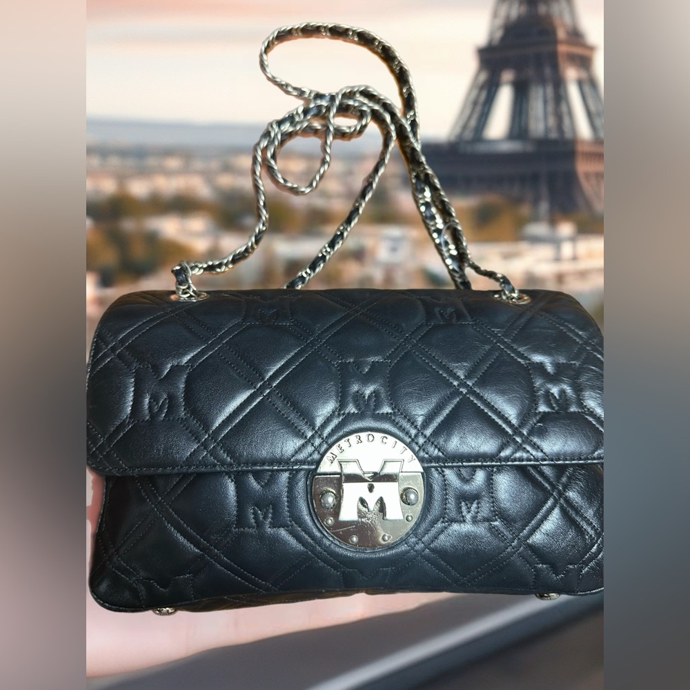 Metrocity Quilted Crossbody